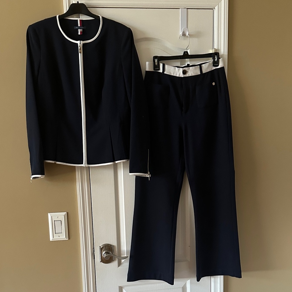 Tommy Hilfiger Navy Pantsuit with White Trim - Picture 3 of 6